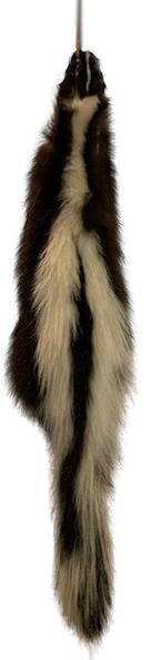 Skunk Pelt W/Tail & Feet